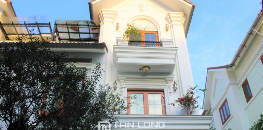 3 bedrooms Villa in Long Bien, Ha Noi, No. 2518