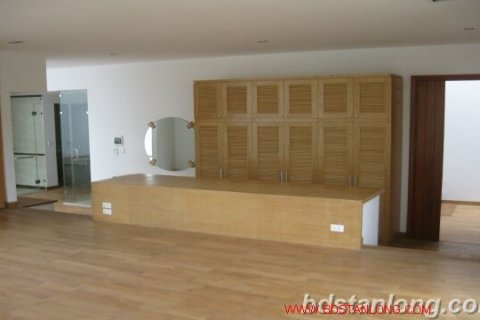 4 bedrooms House in Tay Ho, Ha Noi, No. 4314 10