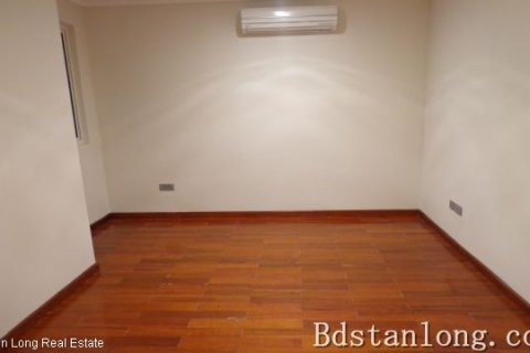 3 bedrooms Apartment in Tay Ho, Ha Noi, No. 7652 4