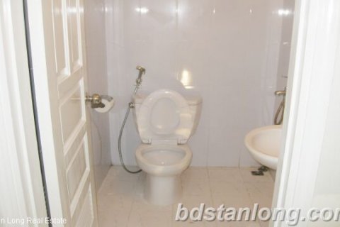 3 bedrooms Apartment in Tay Ho, Ha Noi, No. 7651 7