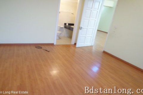 Квартира с 3 спальнями в Тэйхо, Ханой ,  № 7653 3