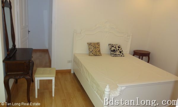 Квартира с 5 спальнями в Тэйхо, Ханой, Вьетнам № 7656