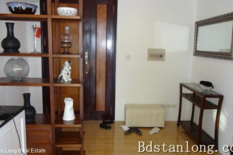 5 bedrooms Apartment in Tay Ho, Ha Noi, No. 7656