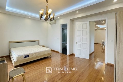 3 bedrooms Apartment in Tay Ho, Ha Noi,  No. 2337 6