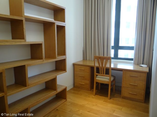Квартира с 3 спальнями в Каузяй, Ханой, Вьетнам № 6401