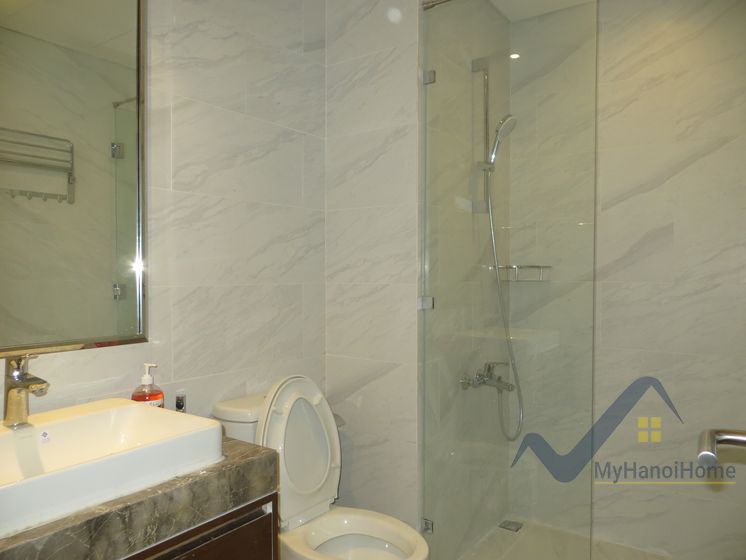 3 bedrooms Apartment in Hoan Kiem, Ha Noi, Vietnam No. 19371