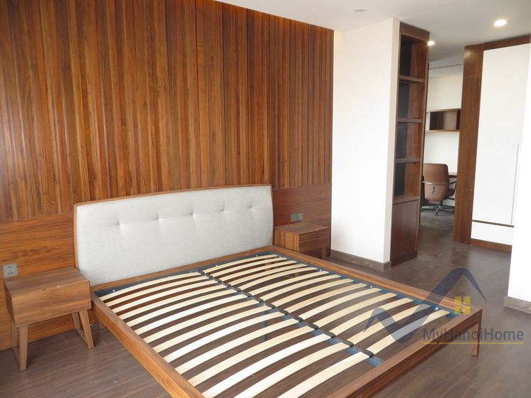 3 bedrooms Apartment in Hoan Kiem, Ha Noi, Vietnam No. 19371