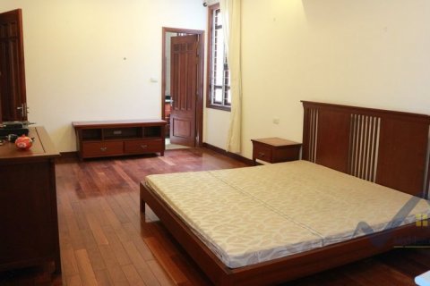 6 bedrooms Villa in Tay Ho, Ha Noi,  No. 19369 8