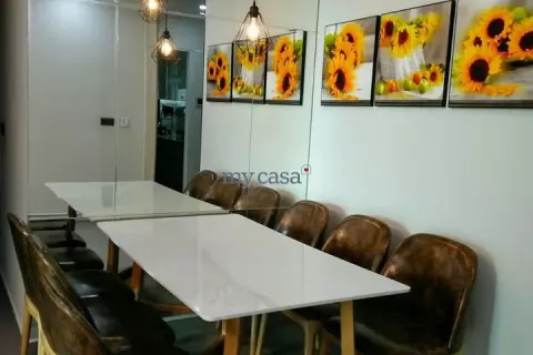 Квартира с 2 спальнями в Тхудык, Хошимин , № 12346 3
