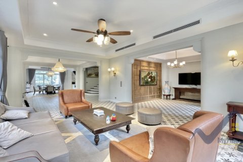 4 bedrooms Villa in Long Bien, Ha Noi,  No. 19028