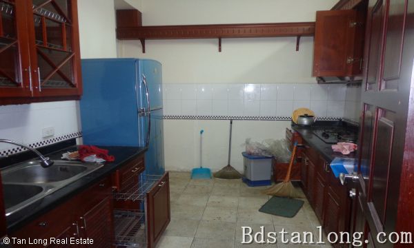 Квартира с 3 спальнями в Тэйхо, Ханой, Вьетнам № 7797