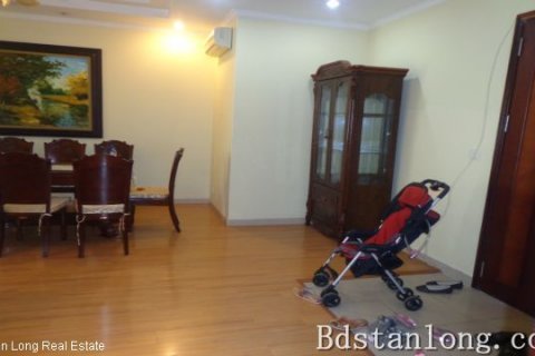 Квартира с 3 спальнями в Тэйхо, Ханой , № 7801 3