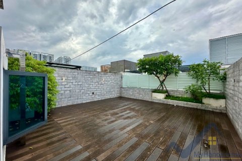4 bedrooms Villa in Long Bien, Ha Noi, No. 18925 25