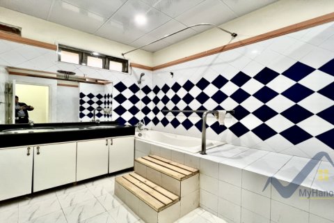 5 bedrooms Villa in Tay Ho, Ha Noi, No. 18929 11