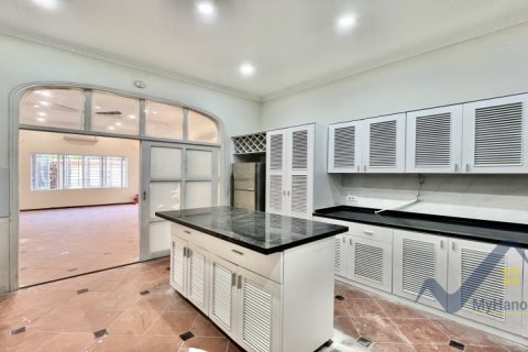 5 bedrooms Villa in Tay Ho, Ha Noi, No. 18929 8