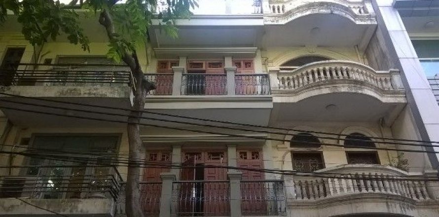 1 bedroom House in Hai Ba Trung, Ha Noi,  No. 5671