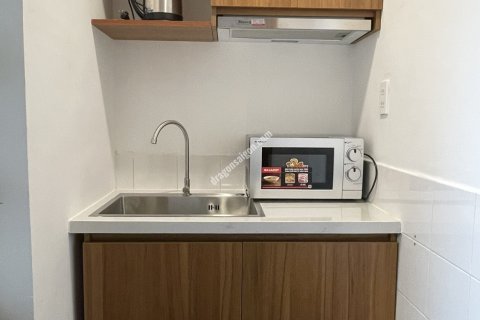 Studio Apartment in District 1, Ho Chi Minh, No. 25246 2