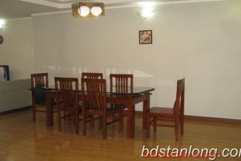 Квартира с 3 спальнями в Тэйхо, Ханой , № 8676 10