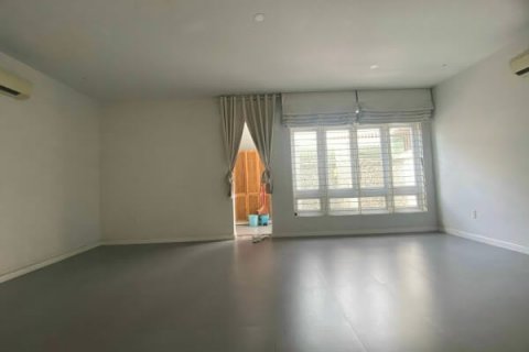 Таунхаус 150м2 в Район 7, Хошимин ,  № 17410 3