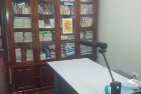 4 bedrooms House in Ba Dinh, Ha Noi, No. 6430 8