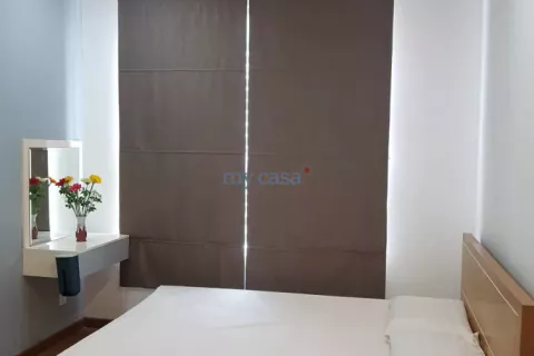 Квартира с 2 спальнями в Тхудык, Хошимин , № 12644 4