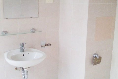 3 bedrooms Apartment in Nam Tu Liem, Ha Noi, No. 6833 13