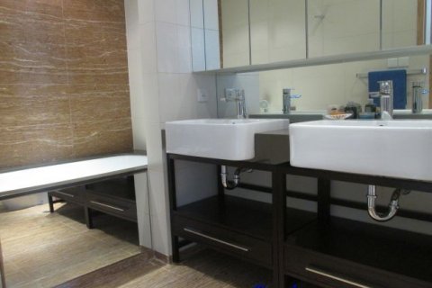 3 bedrooms Apartment in Cau Giay, Ha Noi,  No. 6836 6