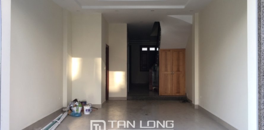 5 bedrooms House in Tay Ho, Ha Noi, No. 3313