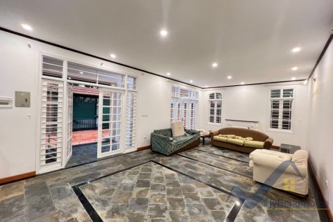 4 bedrooms Villa in Tay Ho, Ha Noi, No. 19587 4