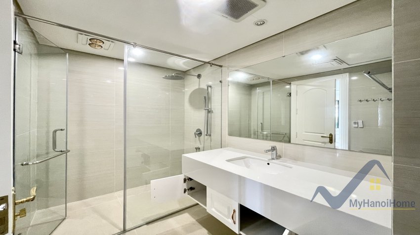 4 bedrooms Villa in Long Bien, Ha Noi, Vietnam No. 18959