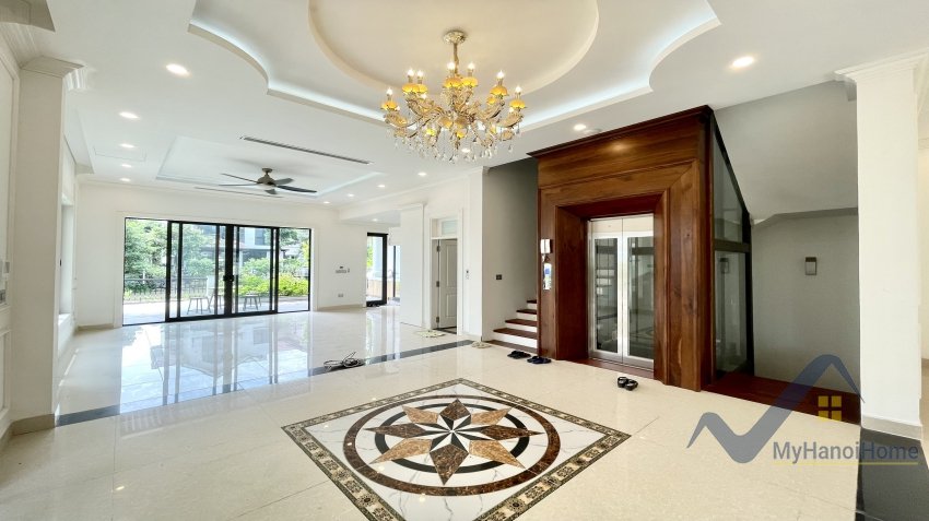 4 bedrooms Villa in Long Bien, Ha Noi, Vietnam No. 18959
