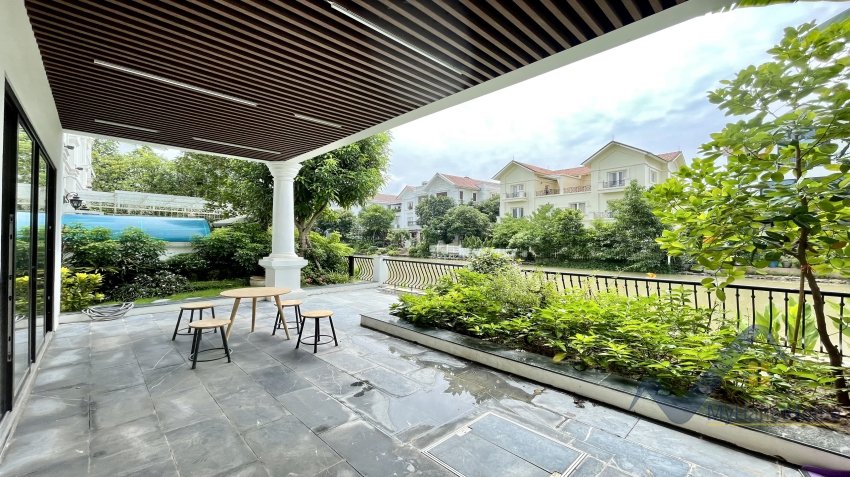 4 bedrooms Villa in Long Bien, Ha Noi, Vietnam No. 18959