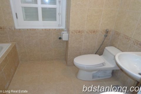 4 bedrooms House in Tay Ho, Ha Noi, No. 7327 9
