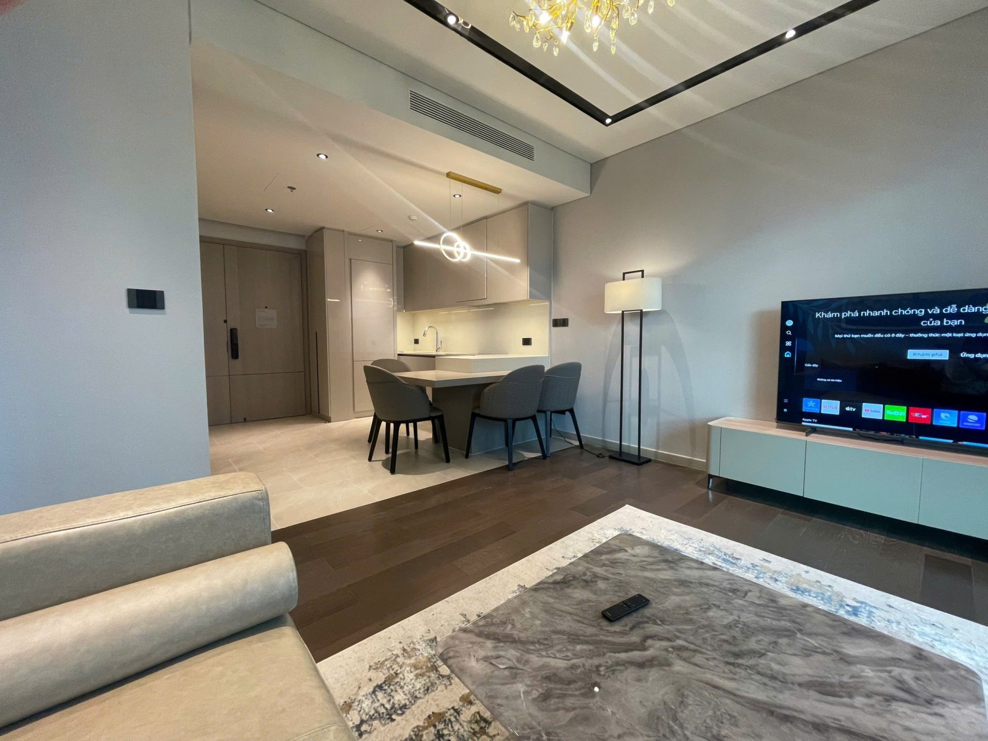 2 bedrooms Condo in District 1, Ho Chi Minh, Vietnam No. 25397
