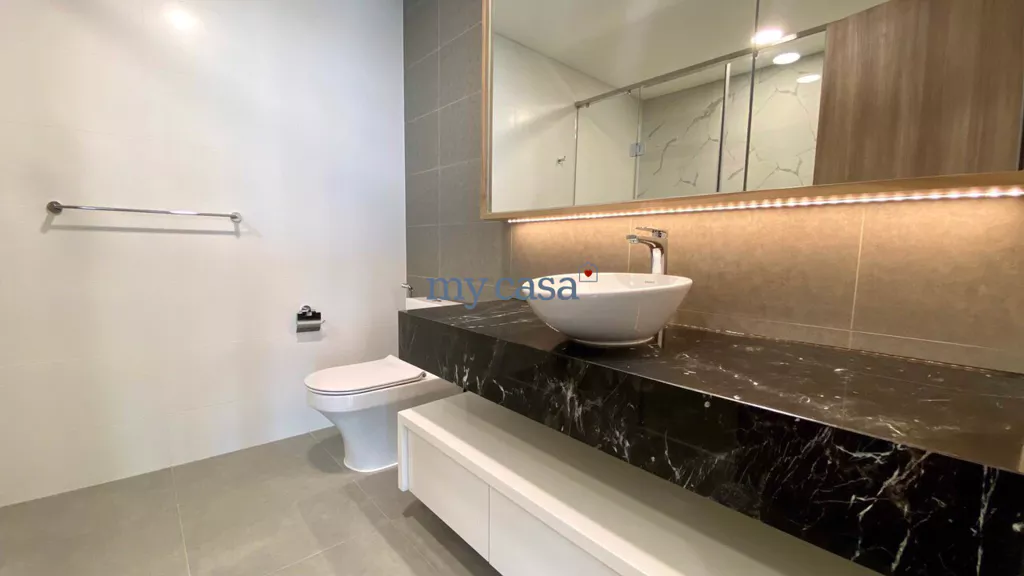 2 bedrooms Apartment in Ho Chi Minh, Vietnam No. 11622