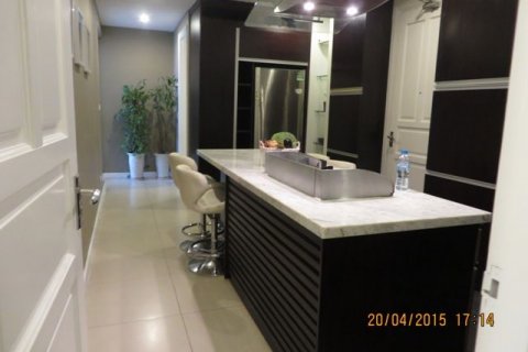 3 bedrooms Apartment in Tay Ho, Ha Noi,  No. 5947 6
