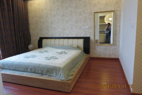 3 bedrooms Apartment in Tay Ho, Ha Noi,  No. 5947 9