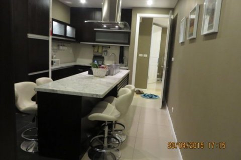 3 bedrooms Apartment in Tay Ho, Ha Noi,  No. 5947 5