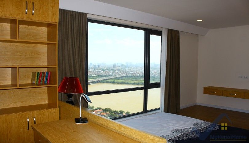 3 bedrooms Apartment in Long Bien, Ha Noi, Vietnam No. 19986