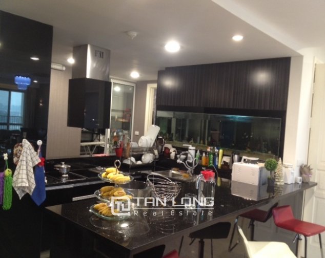 3 bedrooms Apartment in Tay Ho, Ha Noi, Vietnam No. 1831