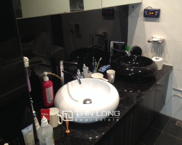 3 bedrooms Apartment in Tay Ho, Ha Noi, Vietnam No. 1831