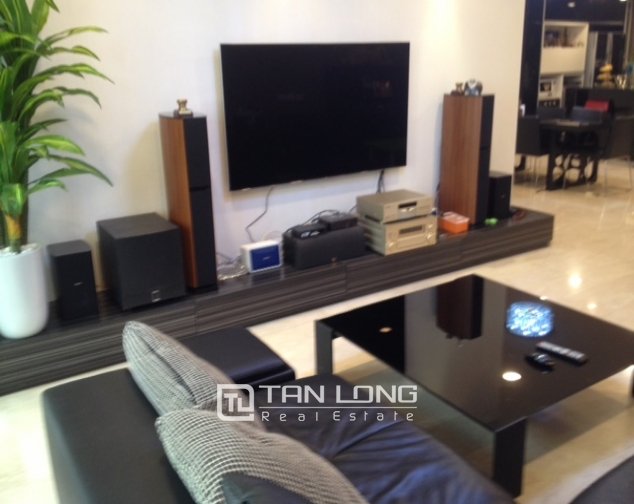 3 bedrooms Apartment in Tay Ho, Ha Noi, Vietnam No. 1831