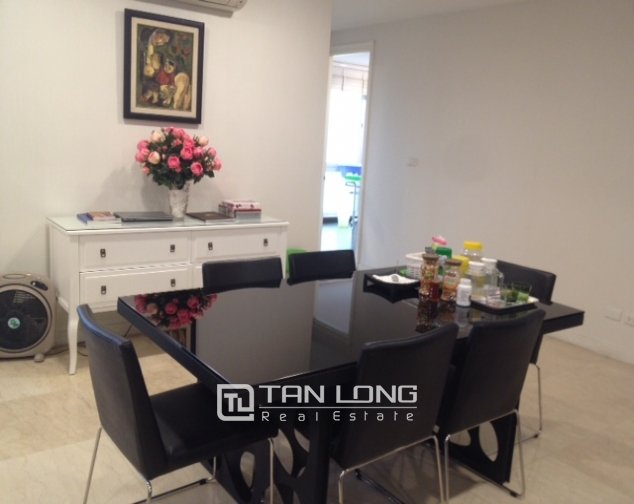 3 bedrooms Apartment in Tay Ho, Ha Noi, Vietnam No. 1831