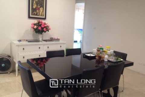 3 bedrooms Apartment in Tay Ho, Ha Noi, No. 1831 3