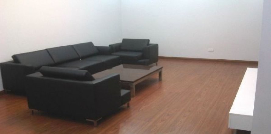 2 bedrooms Apartment in Cau Giay, Ha Noi, No. 8357
