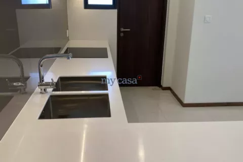Квартира с 3 спальнями в Тхудык, Хошимин , № 11056 6