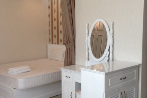2 bedrooms Apartment in Nha Trang, No. 16630 2
