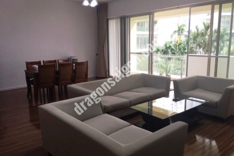 171m2 Apartment in Thu Duc, Ho Chi Minh, No. 14899 2