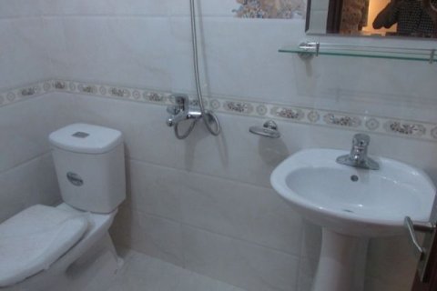 3 bedrooms House in Dong Da, Ha Noi, No. 6848 8