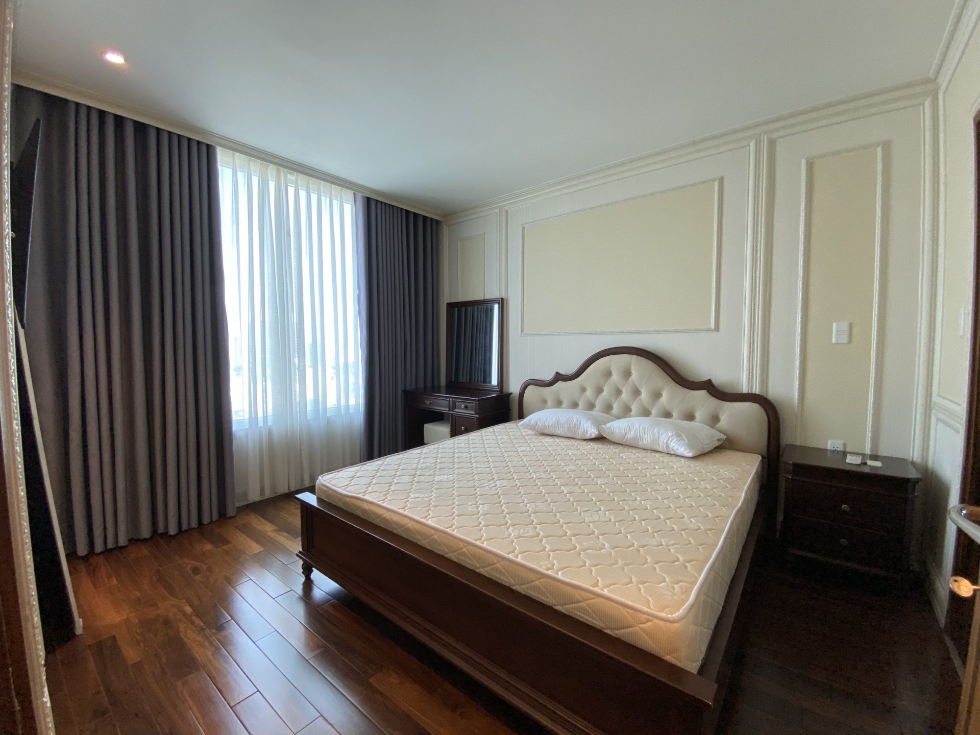2 bedrooms Condo in District 3, Ho Chi Minh, Vietnam No. 26052